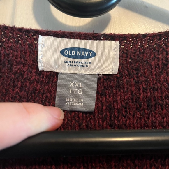 LIKE NEW Old Navy Sweater - Picture 2 of 3